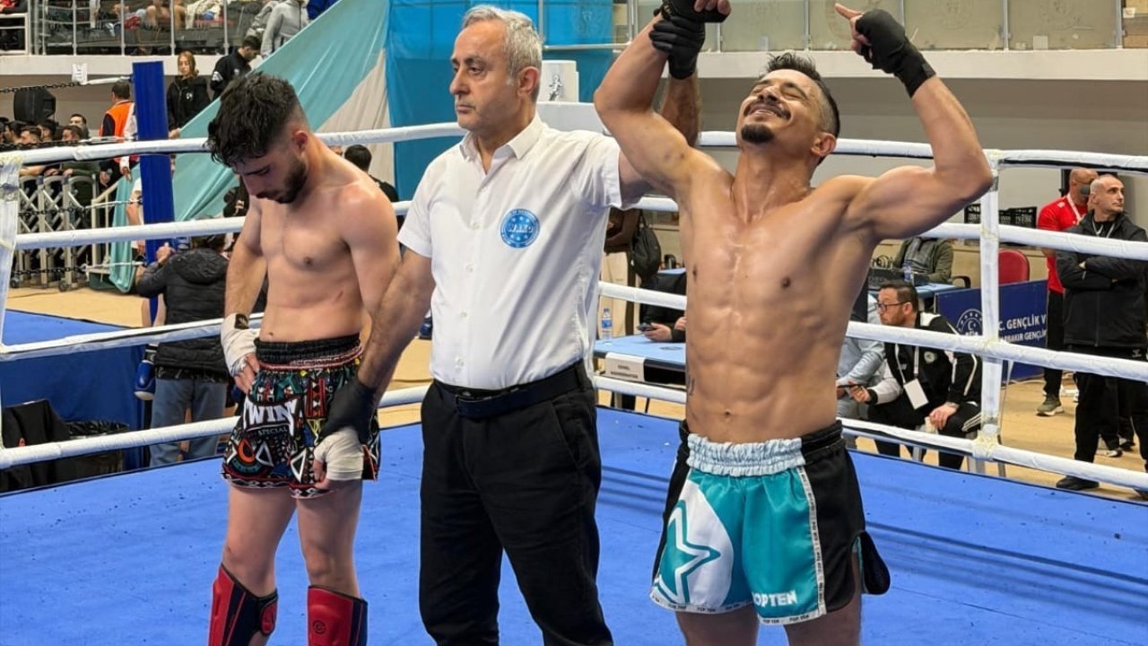 ADÜ öğrencisi Kick Boks’ta Türkiye Şampiyonu oldu
