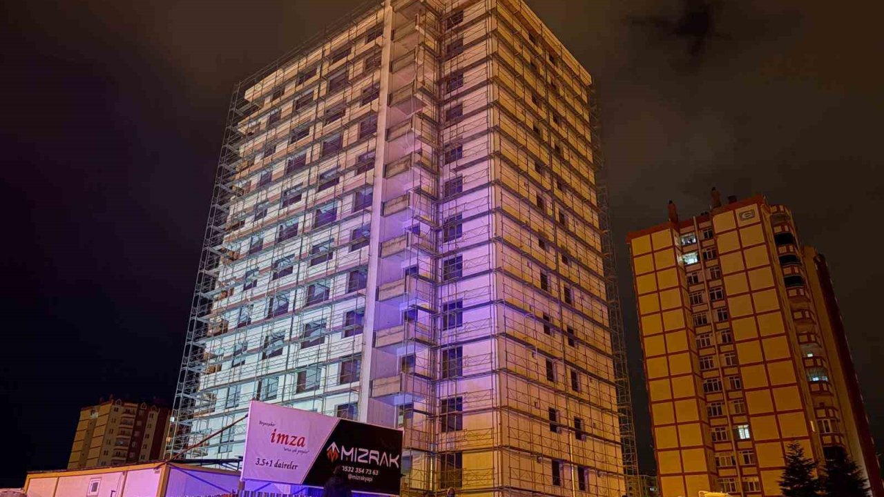 İntihara kalkışan şahsı polis 3 saatte ikna etti