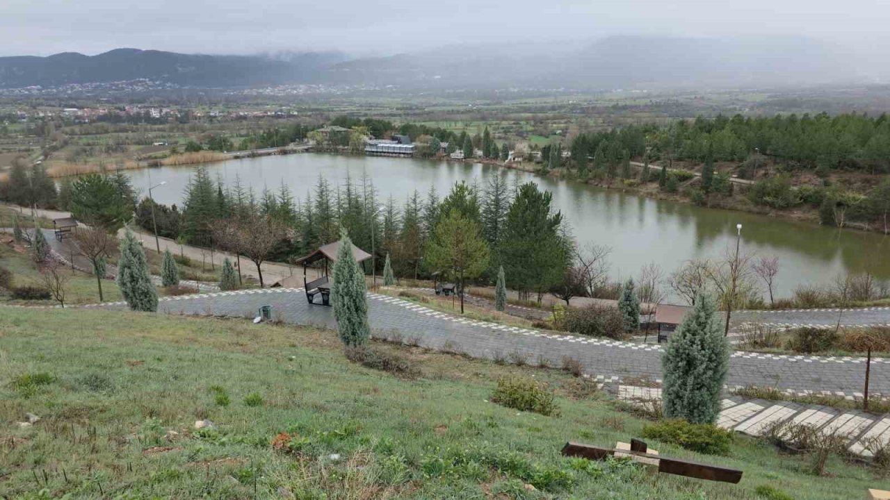 Saklıgöl, ilkbaharla birlikte ayrı bir güzelliğe büründü