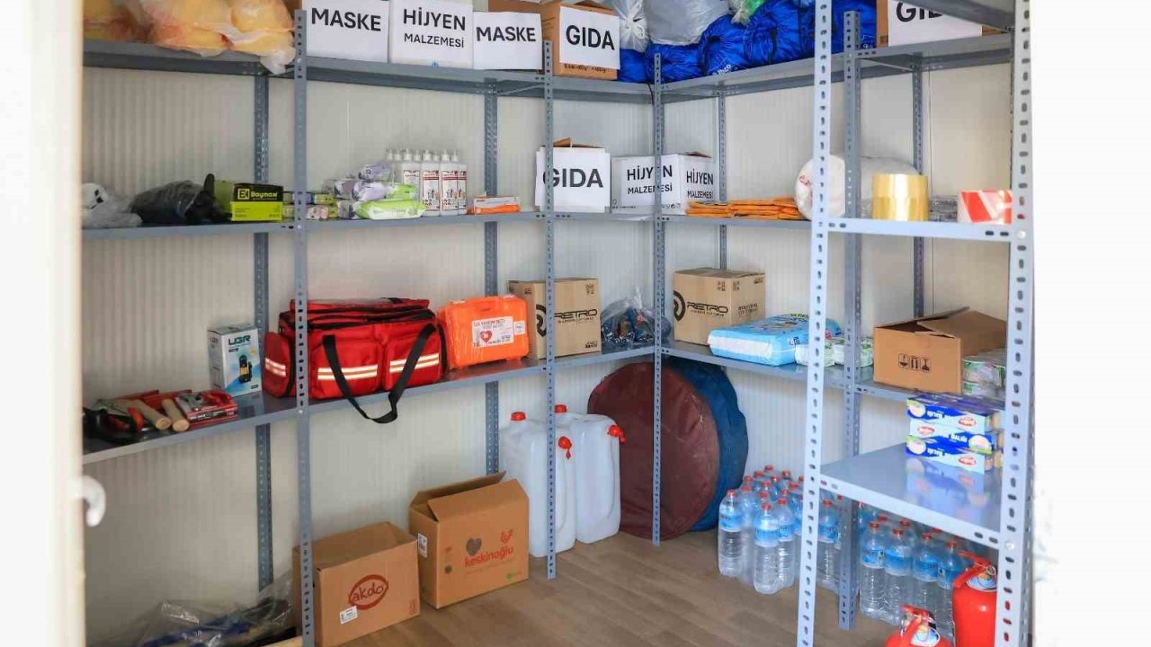 Efeler Belediyesi’nden afet konteyneri desteği