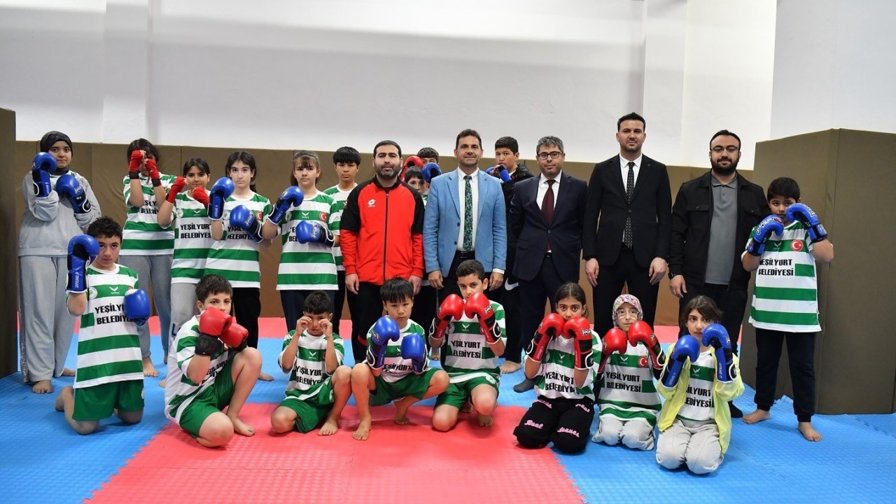 Yeşilyurt Belediyesi’nden İkizce’ye modern spor salonu yatırımı