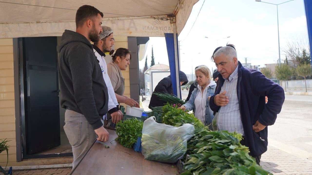Adıyaman Belediyesi’nden vatandaşa doğrudan sebze satışı