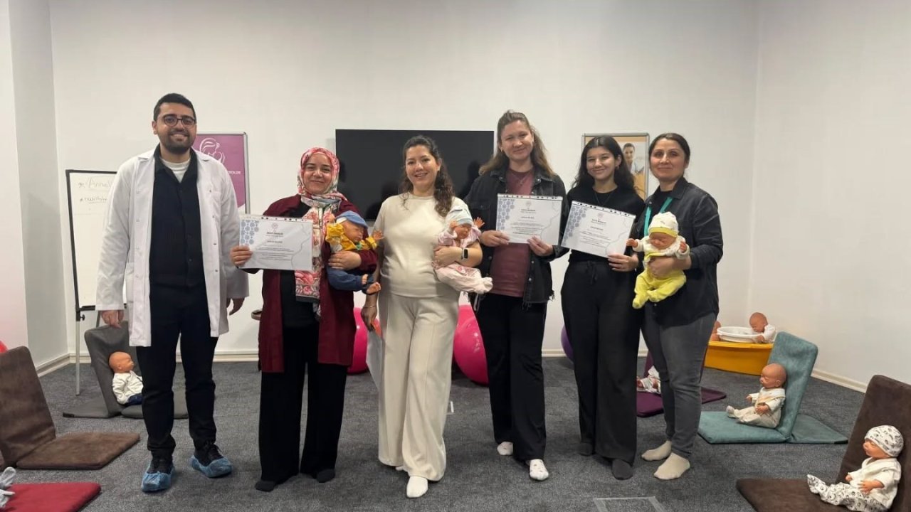 Nazilli’de anne adaylarına ’bilinçli gebelik’ eğitimi