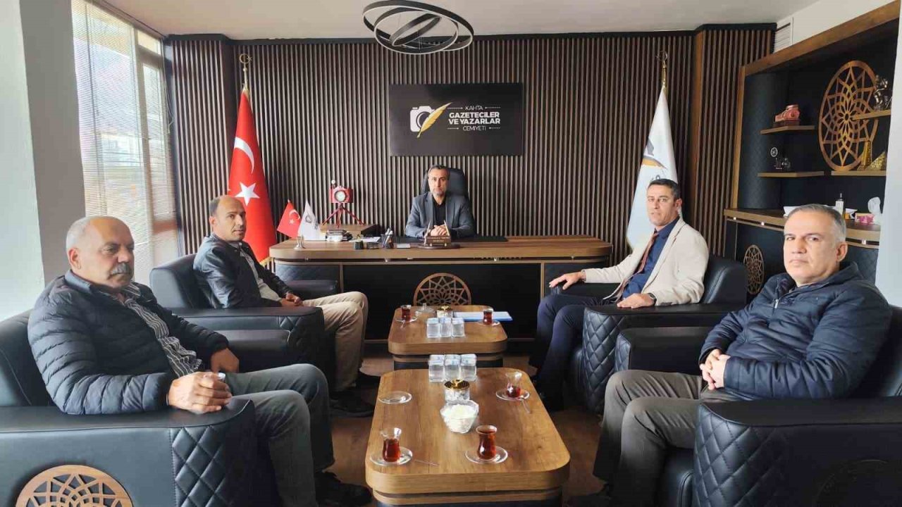 Kahta Tarım ve Orman Müdürü Yıldırım gazetecilerle bir araya geldi