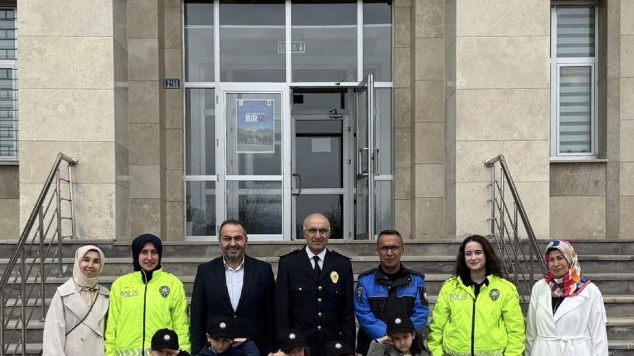 Minik öğrencilerden Beyşehir Emniyetine sürpriz