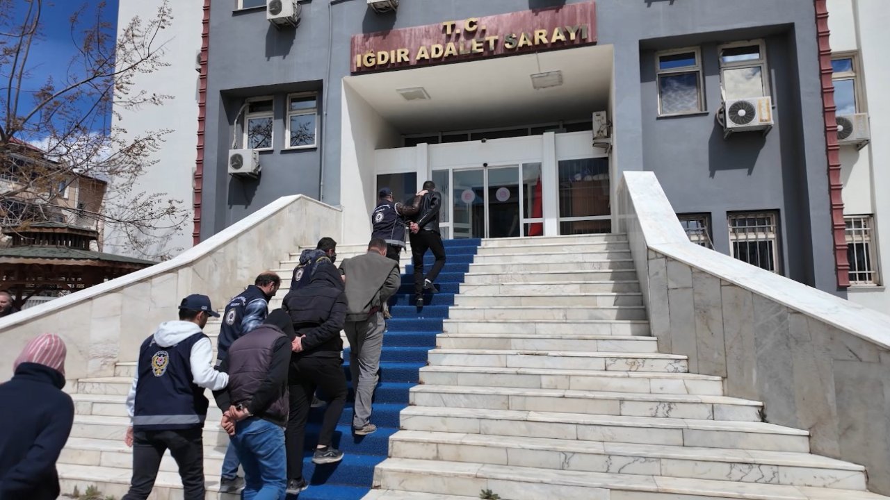 Iğdır’da göçmen kaçakçılığı şebekesine büyük darbe: 7 tutuklama