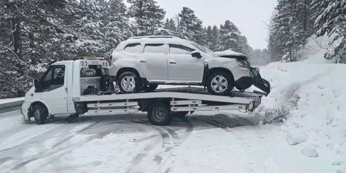 Kars’ta kar yağışı kazaya neden oldu: Kazada 1 kişi yaralandı