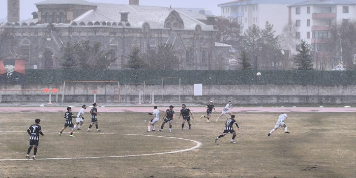 Kars 36 Spor: 2 - Nusaybin Belediyespor: 1