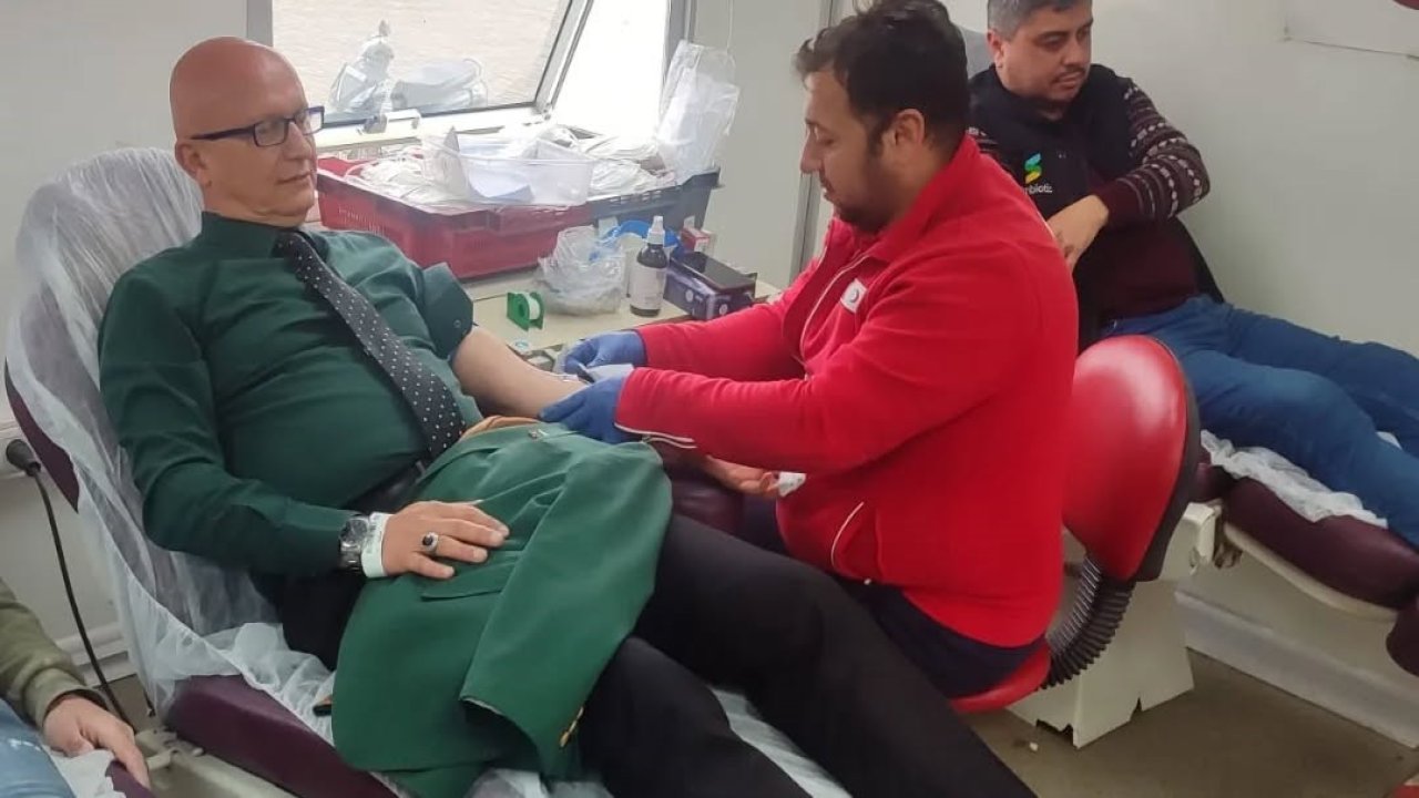 Yenipazar İlçe Milli Eğitim’den kan bağışına destek