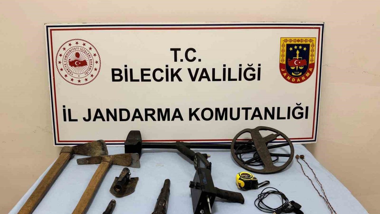 Bilecik’te define operasyonu: 3 şüpheli suçüstü yakalandı