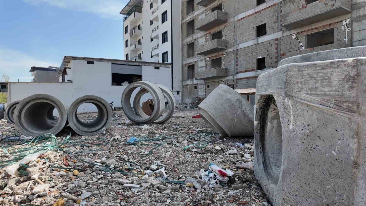 Hatay Büyükşehir Belediyesi,  Kırıkhan’a modern altyapı