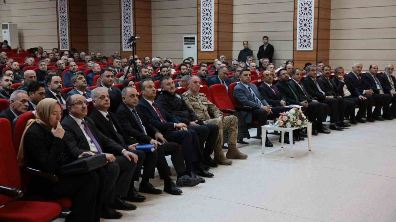 Erzincan’da geniş katılımlı istişare toplantısı