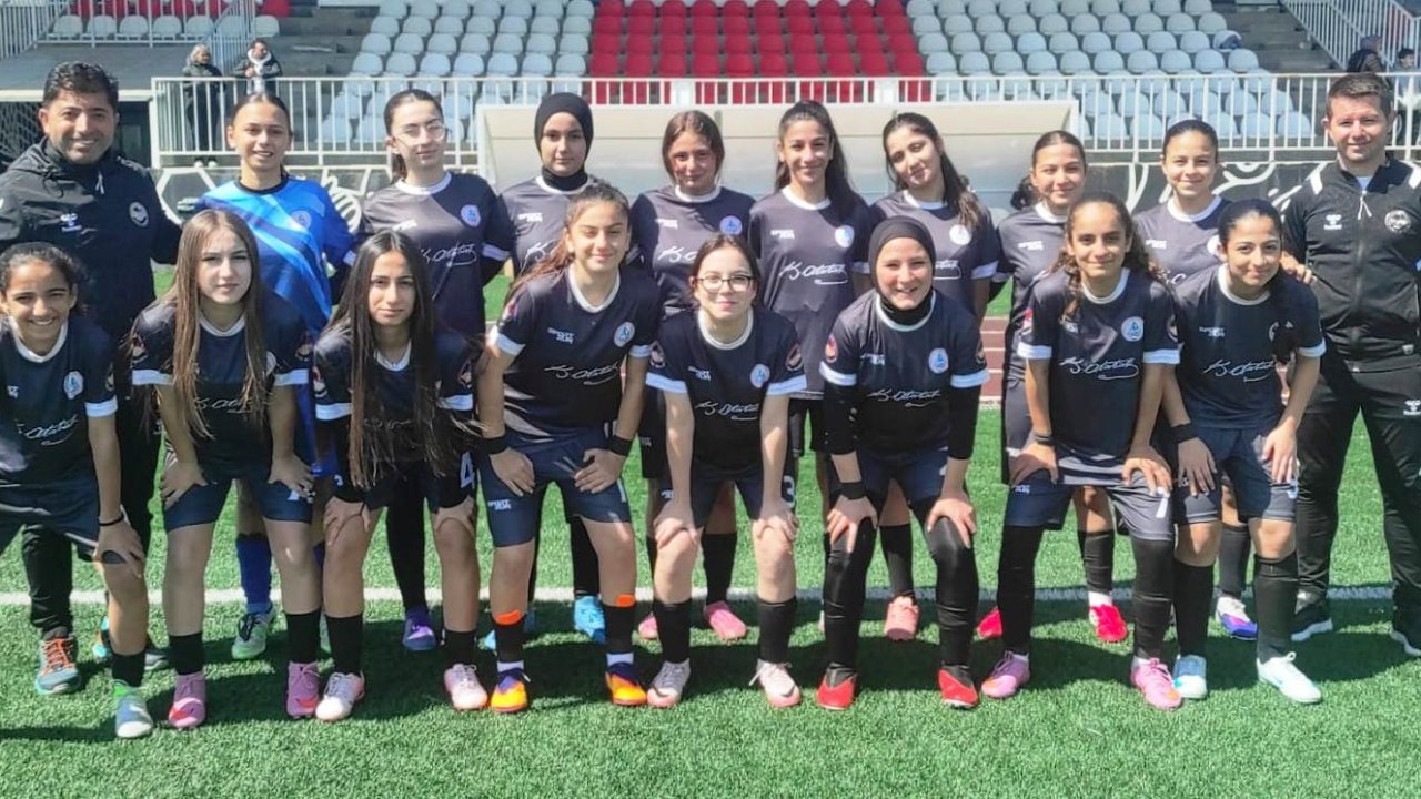 Körfez’in U-15 kızları sezona galibiyetle başladı