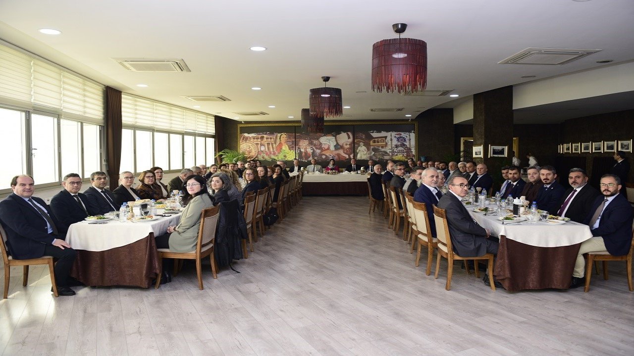 Manisa CBÜ Yükseköğrenim Vakfı Genel Kurul Toplantısı gerçekleştirildi