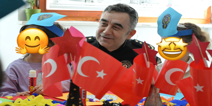 Kars İl Emniyet Müdürü Murat Abdullah Tombul,Nefes Kreş ve Gündüz Bakımevi’ni ziyaret etti.