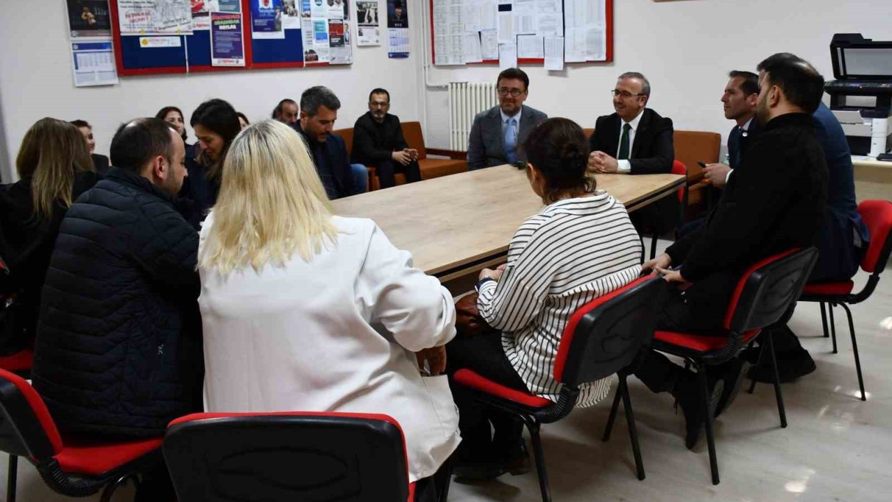 İl Milli Eğitim Müdürü Aydın, öğretmenlerle bir araya geldi