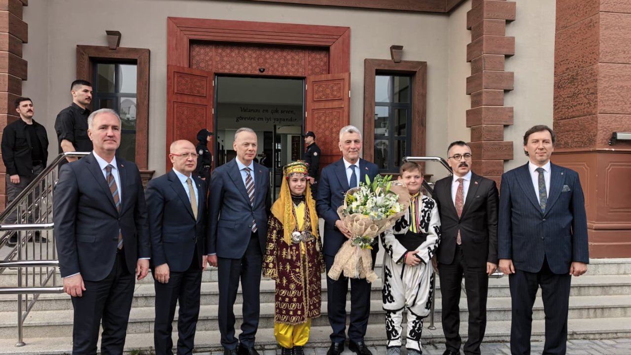 Bakan Bolat’tan İnegöl ziyareti