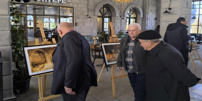 Kars’ta "Fotoğraflarla Ani" Sergisi Açıldı