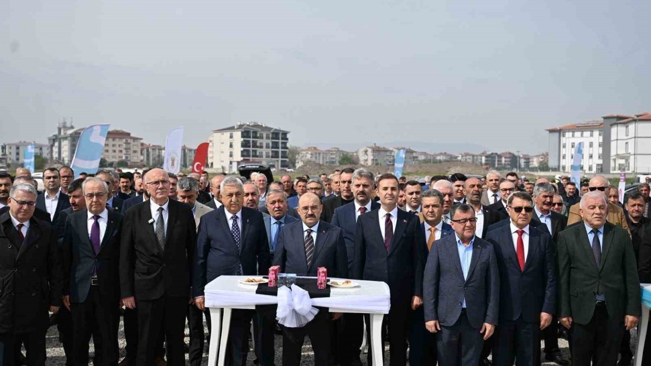 Başkan Akın: "Esnaf kazanırsa Balıkesir kazanır"