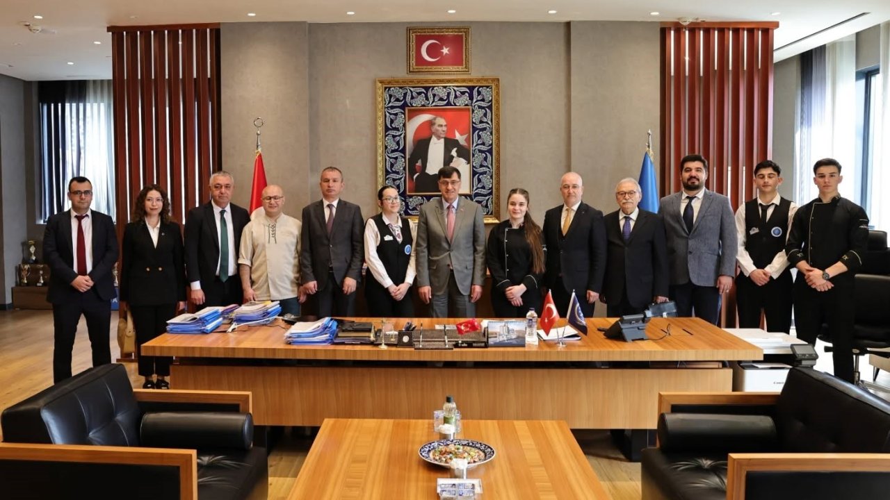 Başkan Kahveci: "Kentin turizm değerleri daha etkin değerlendirilmeli"