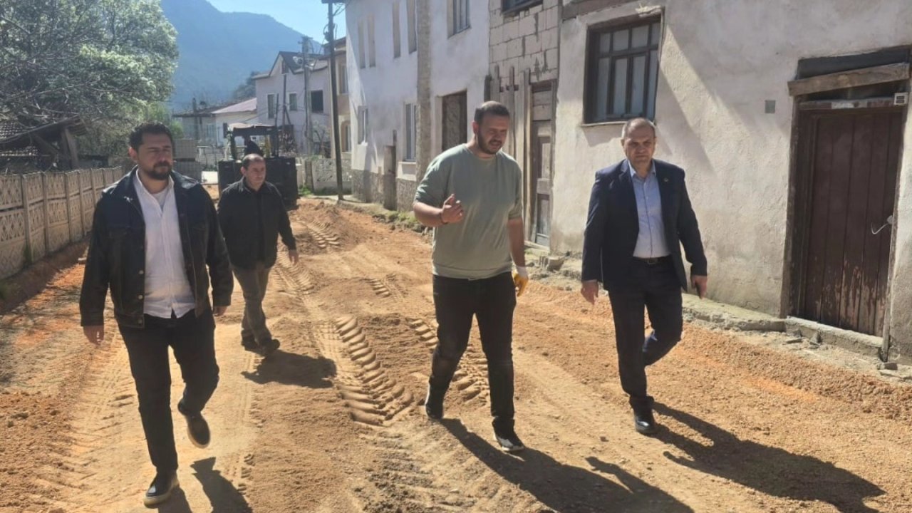 Bilecik’te kilit parke taşı döşeme çalışmaları tamamlandı