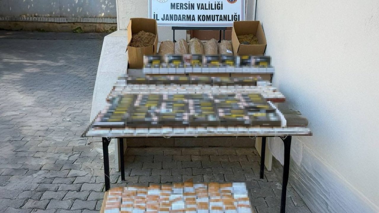 Mersin’de 2 şüpheli binlerce kaçak makaronla yakalandı
