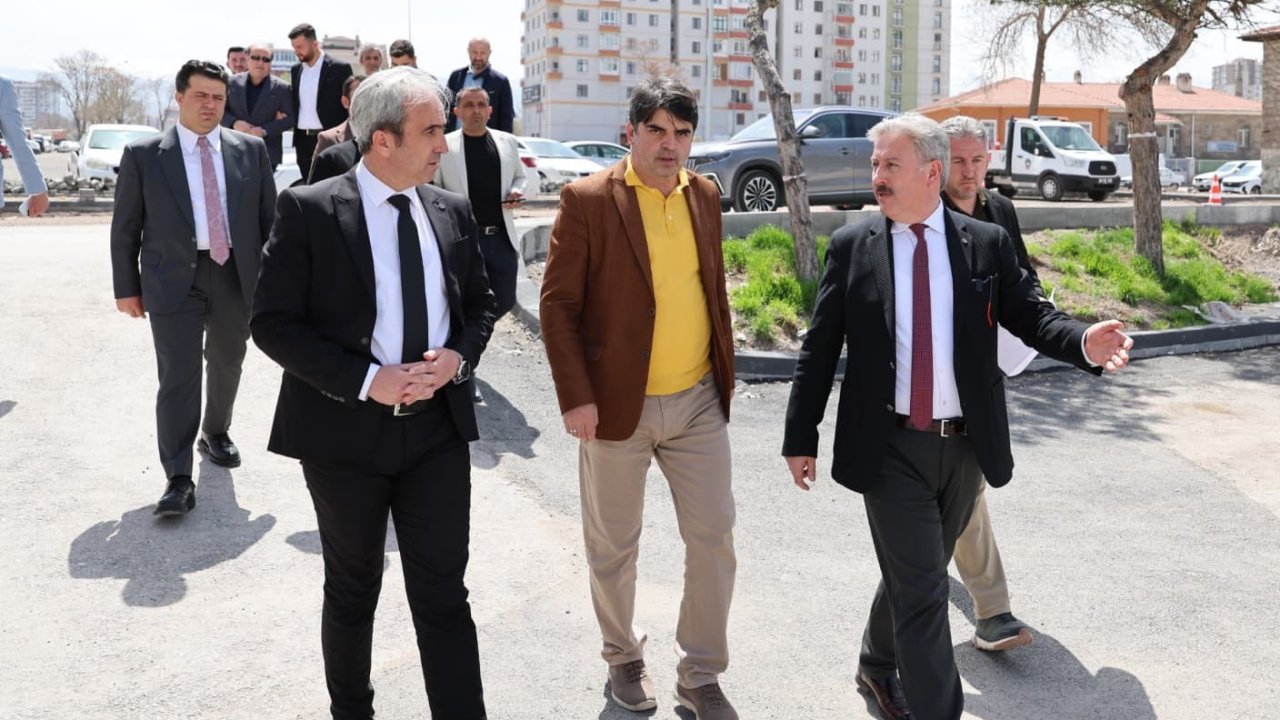 Başkan Palancıoğlu: "Gülük Mahallesi’nde hummalı çalışmalar yapılıyor"