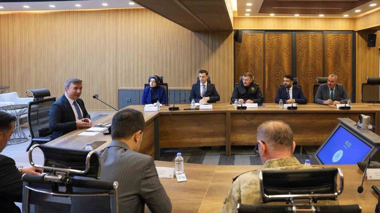 Erzincan’da okul güvenliği toplantısı düzenlendi