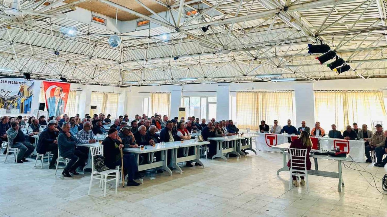 Buldanlı üzüm üreticileri bilgilendirildi