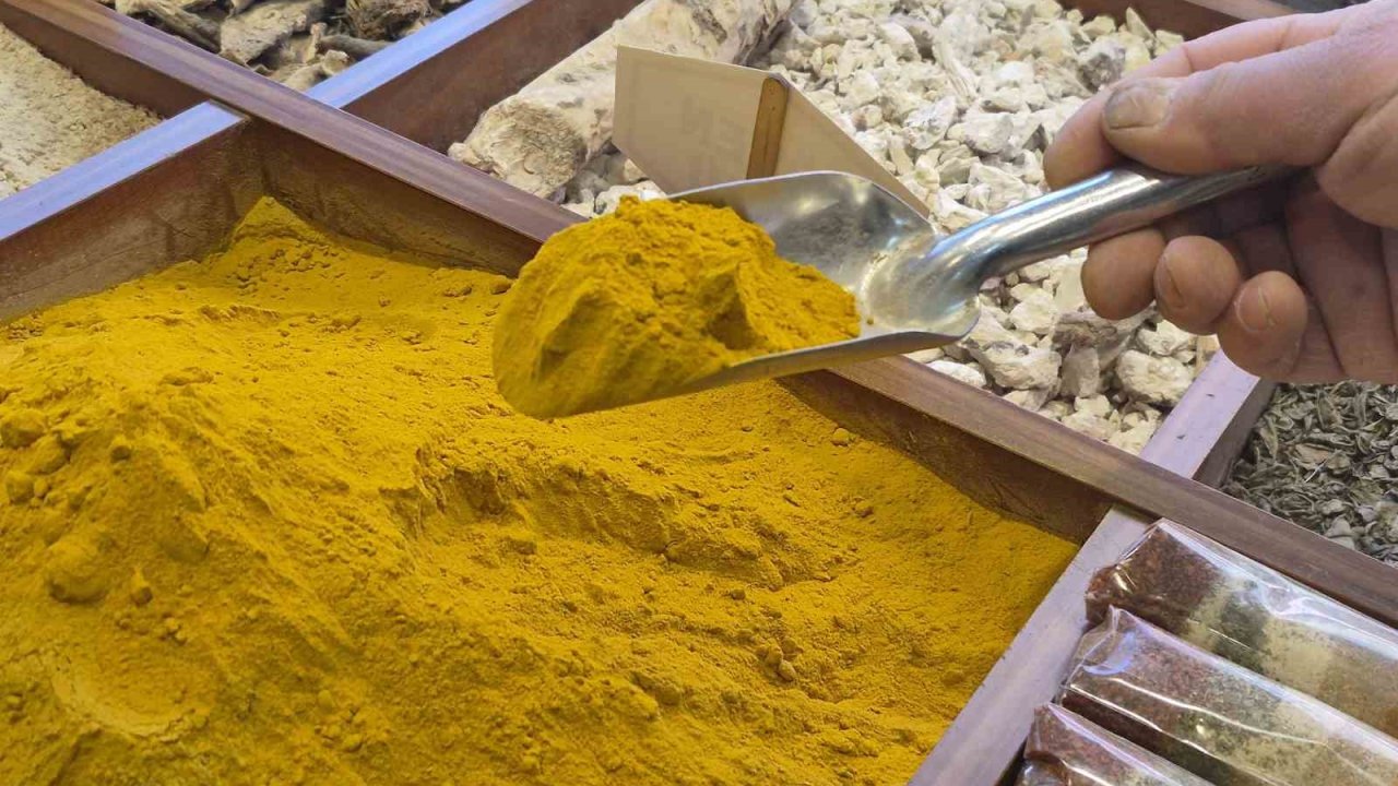 Mevsim geçişlerinde kırgınlığa karşı bu bitkisel karışım öneriliyor