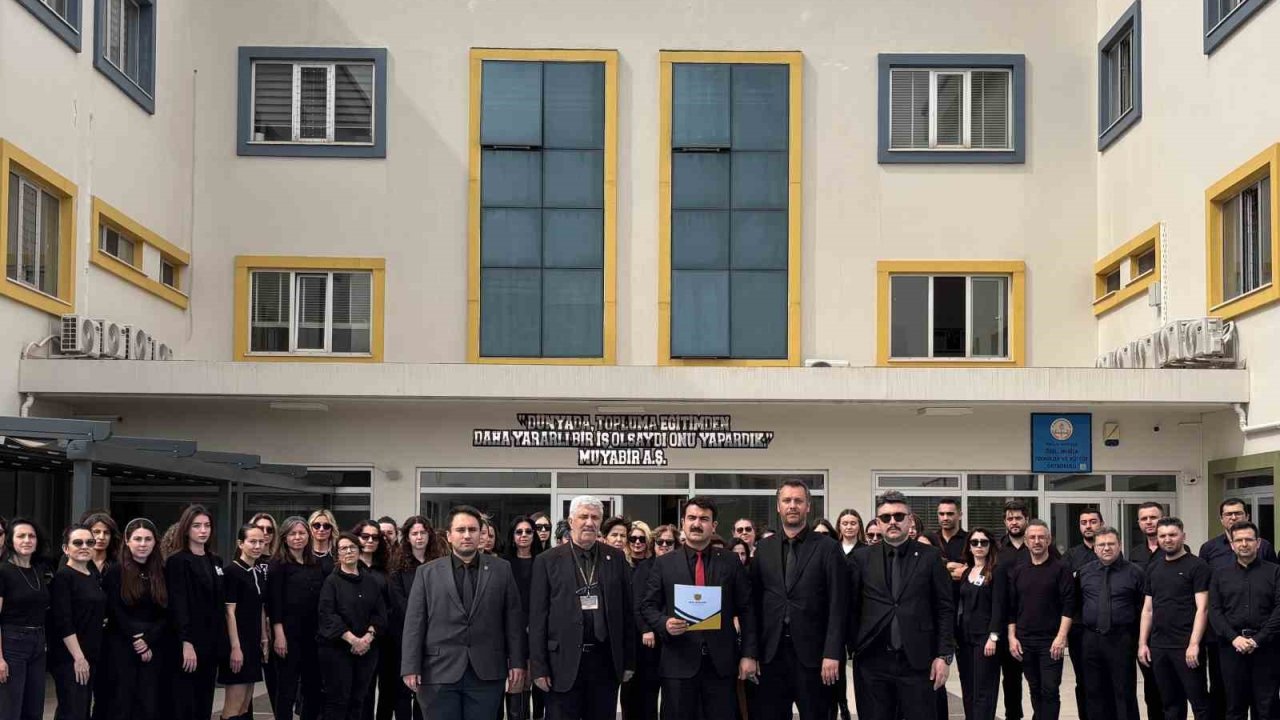 MTK Okulları’nda siyah giyerek şiddete sessiz kınama