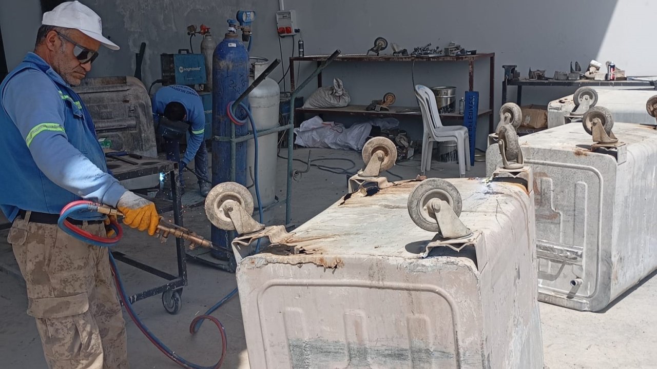 Akdeniz Belediyesi üretiyor, onarıyor, tasarruf sağlıyor