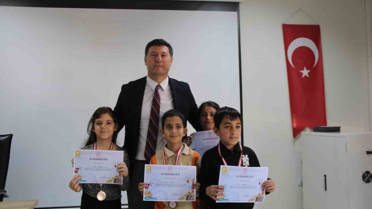 Cizre’de akıl ve zeka oyunlarında geleceğin dahileri ödüllendirildi