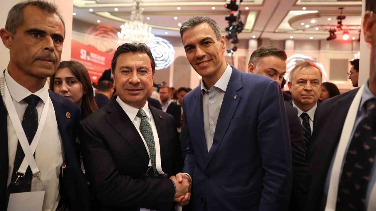 Başkan Aras, Demokrasi zirvesi için Barselona’da