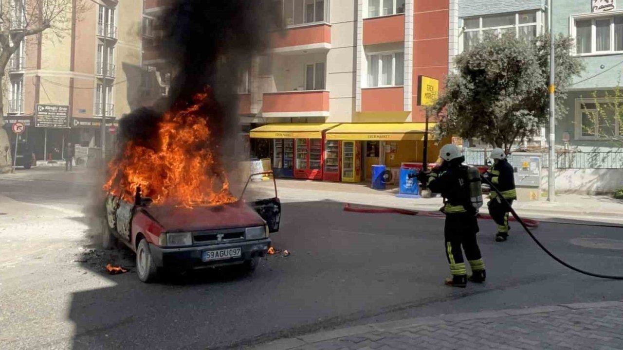 Tekirdağ’da korku dolu anlar: LPG’li otomobil alev topuna döndü