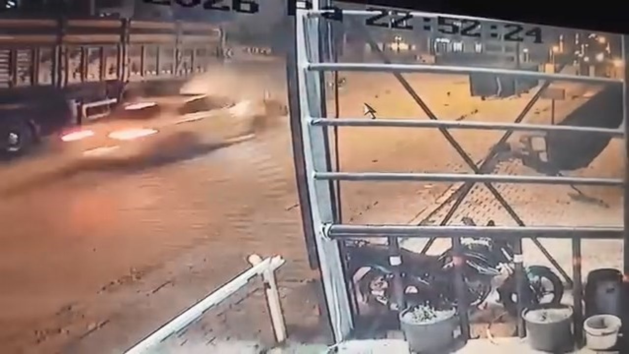 Elazığ’da 4 kişinin yaralandığı kazanın görüntüsü ortaya çıktı