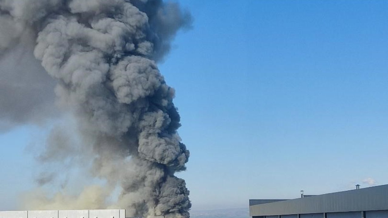 Ankara’da bir fabrikada yangın çıktı