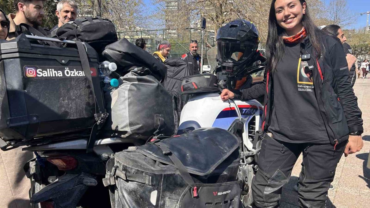 "Tek kadın tek motor 81 il Türkiye" yolculuğu tamamlandı: "Hayalleriniz için o ilk adımı atın"