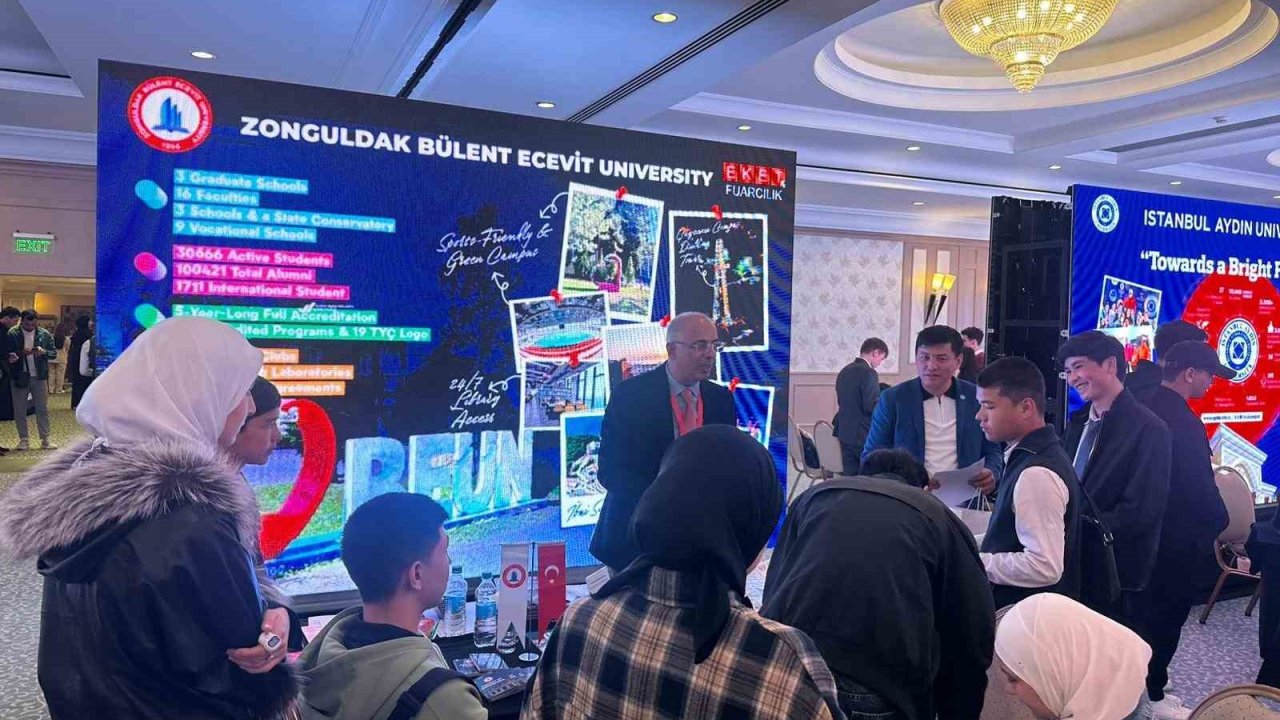 BEUN, Özbekistan’da Aday Öğrencilerin Gözdesi Oldu