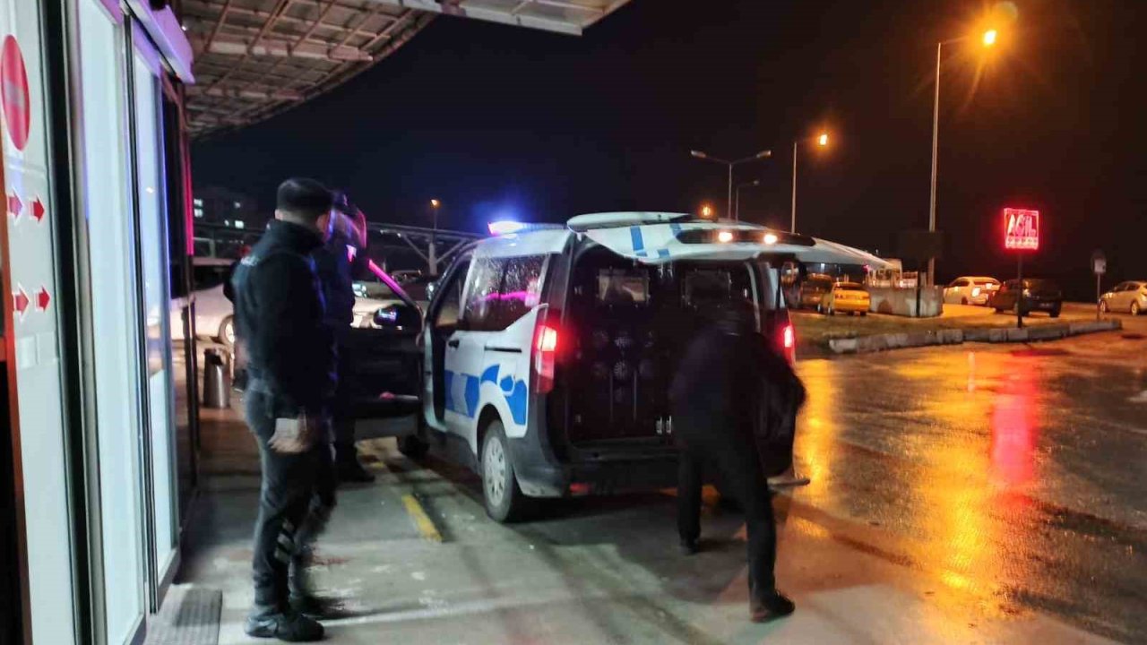 Bafra’da bıçaklı kavga: 5 tutuklama