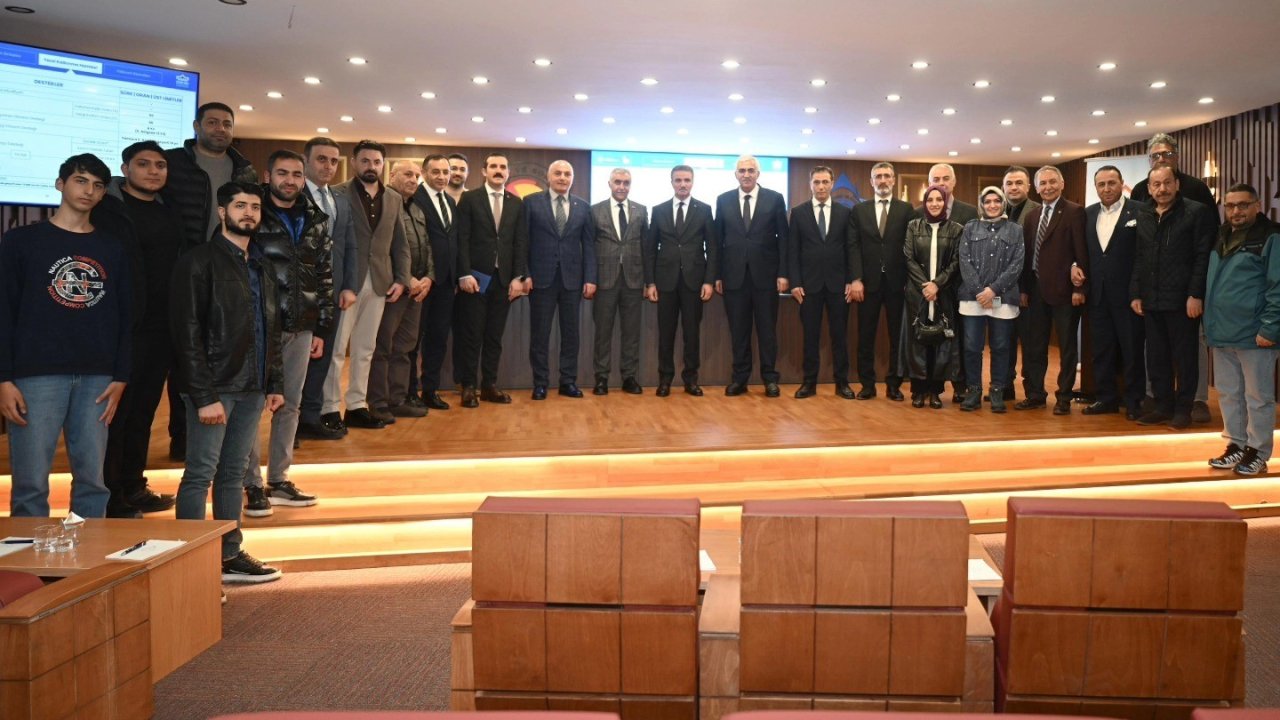 Vali Baruş, yerel kalkınma hamlesi destek tanıtım programına katıldı