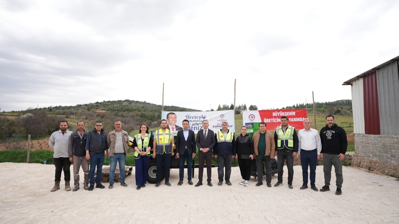 Denizli Büyükşehirden Bekilli’ye tarımsal makine desteği