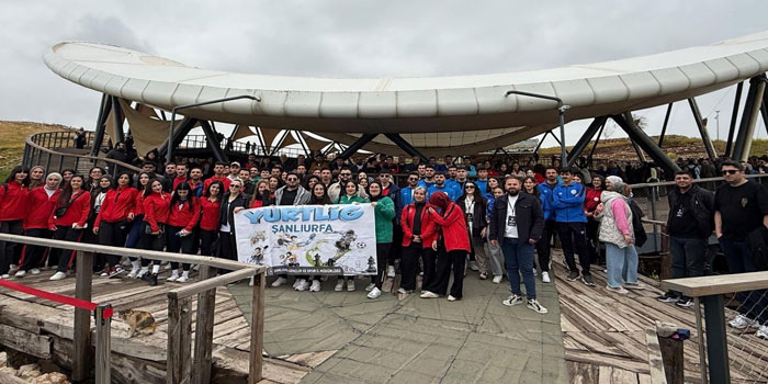 Sarıkamış badminton takımı Şanlıurfa'da