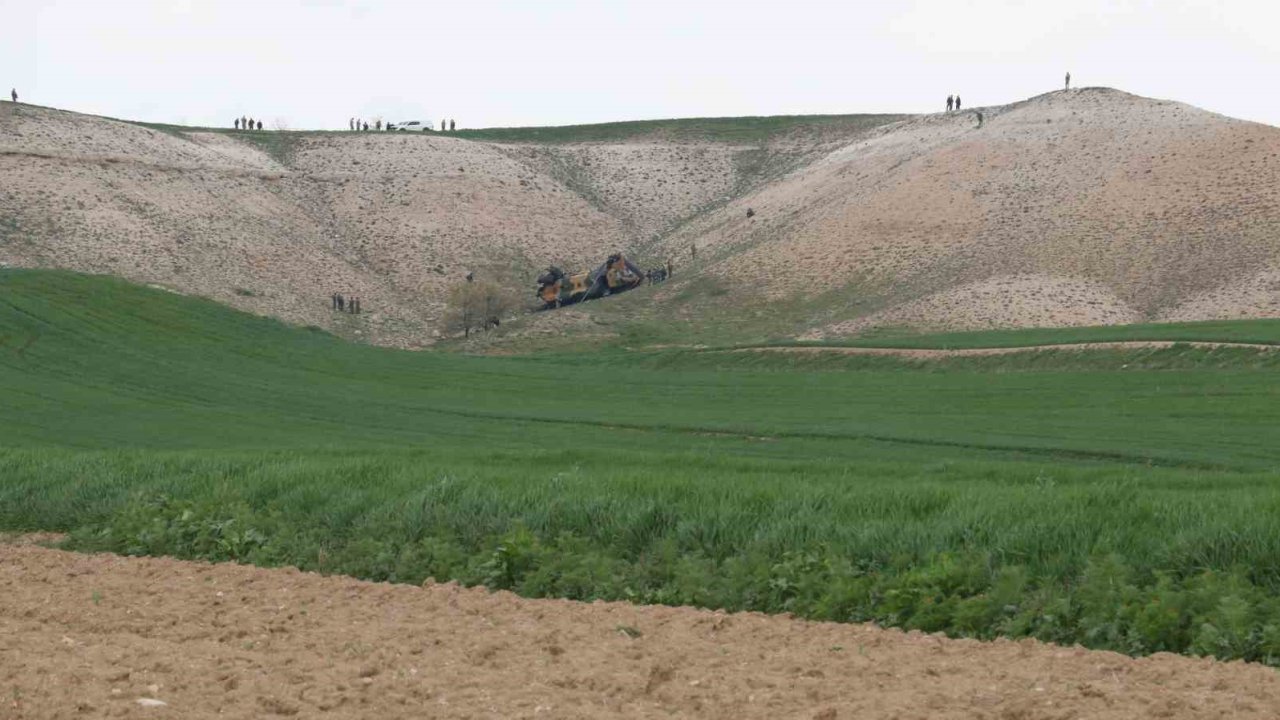 Ankara’da kaza kırıma uğrayan helikopterle ilgili incelemeler devam ediyor