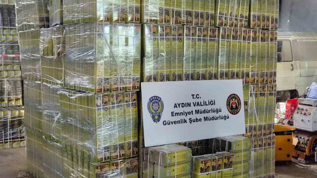 Tağşiş yağ dolumunda kullanılan 2 bin teneke ele geçirildi