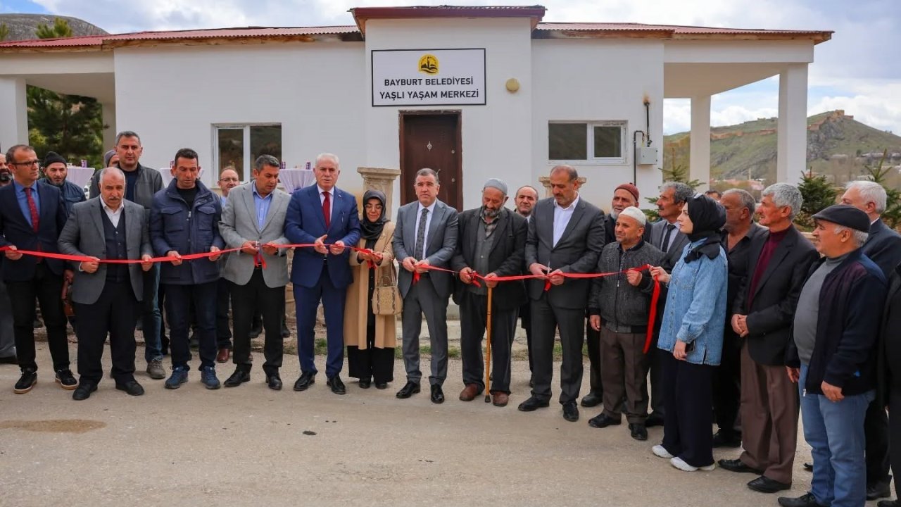Bayburt’ta Yaşlı Yaşam Merkezi hizmete açıldı