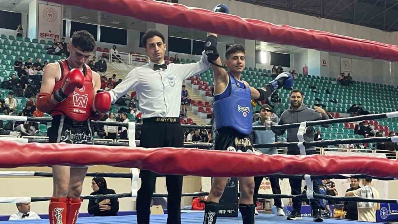 Muaythai Okul Sporlarında Kayseri başarısı