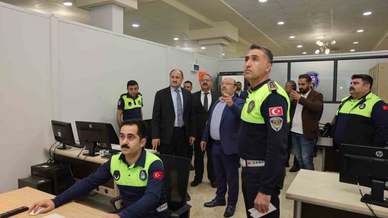 Gülpınar’dan zabıtaya net mesaj: "Disiplin olmadan başarı olmaz"