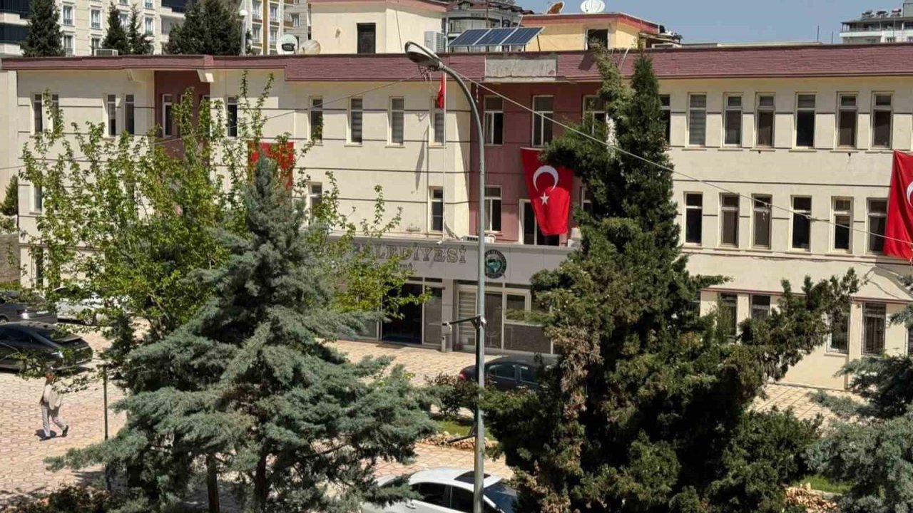 EGM’den Halfeti Belediyesine operasyon paylaşımı