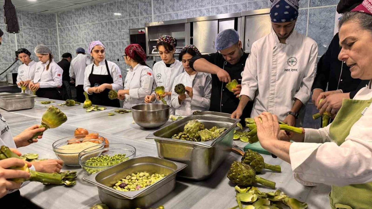 Burhaniye’de Gastronomide zeytinyağı deneyimi gerçekleştirildi